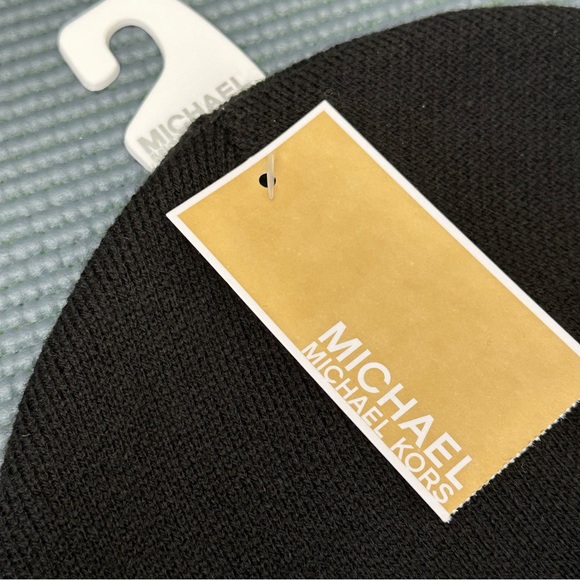 Michael Michael Kors Womens Knit Cuffed Winter Beanie Hat 539330C Black Multi OS - Picture 3 of 15